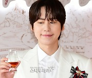 [포토] 규현, 피니시는 오크향으로