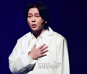 [포토] 윤도현, 가슴 저미는 광화문