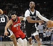 Rockets Spurs Basketball