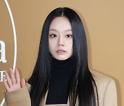 혜리, 내 눈을 바라봐요