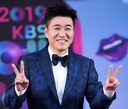 김종민, ♥11살 연하 여친과 결혼한다…"신혼부부 청약 도전"(신랑수업)