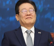 `무죄 서명운동`까지…민주, 이재명 위한 장외 여론전 총력