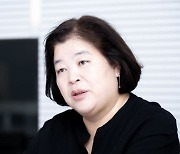 '여성 악당 이야기' 쓰는 30년차 추리소설가 서미애 "여성에게 두려움 느낄 때 왔다" [제철 문학]