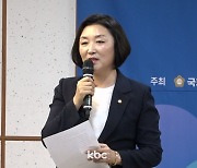 전진숙, "첫째 아이 출산 이후 성별임금격차 급가속"