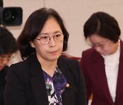 여가부 차관 “딥페이크 성범죄, 범정부 협의체로 대응할 것”