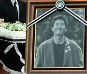 ‘구탱이 형’ 故 김주혁, 그리운 얼굴 7주기… ‘그가 남긴 사랑과 기억들’