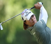 LPGA 일본 출정 13명 중 12명 ‘女골프 한·일전’···고진영, 日상금 1위 다케다와 한 조 맞대결