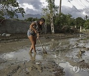 APTOPIX Cuba Hurricane Oscar Aftermath