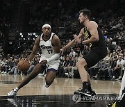 Kings Jazz Basketball