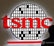 미중 갈등 경계태세 높이는 TSMC…“화웨이 관련 고객사와 거래 끊어”