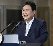 “김영선 해줘라” 다음날 윤 대통령 “공정” 취임사···국정 신뢰 훼손