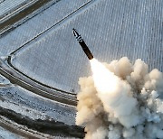 北, 어디까지 가나…ICBM 발사 이어 핵실험 징후 ‘백화점식 도발’