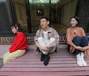 ‘나혼산’서 공개한 김동완 평창동 집, 매물 나왔다‥박나래 “많이 보던 곳”(홈즈)