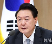 윤, 北 ICBM 발사에 "강력 대응"…NSC, 신규 대북 독자제재 지정