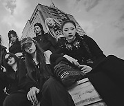 베이비몬스터 ‘CLIK CLAK’ 선공개 MV, 21시간 만에 1000만뷰