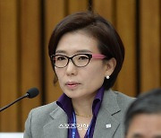 ‘통매음’ 사이버레카 신원 특정하니 ‘여명숙 관계자’