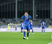 '수원 승격 희망' 짜릿한 역전승, 96분에 결승골 터졌다... 주인공은 김상준→아산에 2-1 승