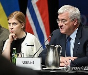 CANADA MINISTERIAL CONFERENCE ON UKRAINE