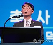 삼성바이오 송도캠 찾은 안덕근…"바이오, 제2의 반도체로"