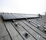 BRITAIN SOLAR ENERGY