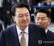 尹지지율 20%도 무너졌다…19% 기록, 취임 30개월만에[한국갤럽]