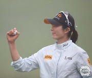 "벌써 15년, 내 여정 끝나지 않아" KLPGA 최다 출전 새역사 남긴 안송이