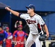 [MD포토] 김서현 '6회는 내가 책임진다'