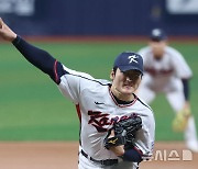 '투수진 무실점 행진' 류중일호, 쿠바 대표팀과 평가전서 2-0 승리