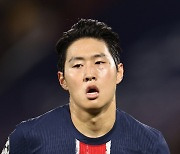 "가자 중국인" 이강인 인종차별한 PSG 팬, 서포터스 그룹 영구 제명