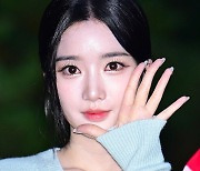 트리플에스 VV 김유연,'미모 자랑' [사진]