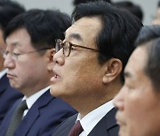 대통령실 "윤 대통령, 취임 전후 공천·선거 개입 없어…야당 일방적 주장"