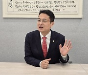 ‘개천의 용’ 소년공 출신 변호사…“청년 변호사들 활로 위해 앞장”