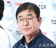 [ST포토] 류중일 감독, '프리미어12 앞두고 평가전'