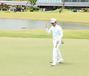 박성필, KPGA 챔피언스투어 상금왕 등극 "노력이 결과로 증명돼 기쁘다"