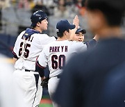 쿠바 2:0으로 꺾은 대한민국 대표팀 선수들[포토]