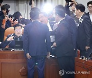 김건희 여사 '동행명령' 반대하는 여당