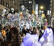 USA NEW YORK HALLOWEEN PARADE