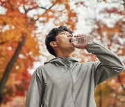 [많건부] 생수 마시고 남은 물...내일 마저 마셔도 될까?