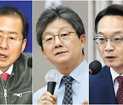 여권서 터져 나오는 “내각 총사퇴” “참모진 개편”