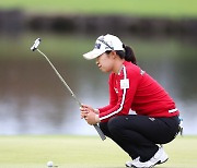 시즌 2승 겨냥한 '가을 여왕' 김수지, 에쓰오일 챔피언십 공동 선두 [KLPGA]