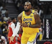 [NBA] '르브론-AD 65점 합작' 레이커스, 가까스로 토론토 제압하고 연패 탈출