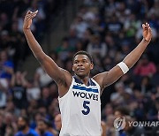 [NBA] '에드워즈 클러치 지배' 미네소타, 극적인 승부 끝에 덴버 격파 (2일 결과 종합)