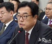 정진석 "이달 중 대통령 입장 표명 있을 것"