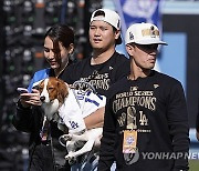 Dodgers Parade Baseball