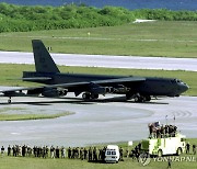 美, 긴장 고조 중동에 구축함·전투기·폭격기 추가 배치