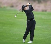 임희정, KLPGA 투어 에쓰오일 챔피언십 2R 1타 차 단독 선두