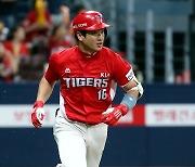 '통합 우승' KIA, 코칭스태프 보강…김주찬·김민우 코치 영입