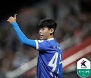 [K리그2 라인업] 승격 위해서는 오직 승리뿐... 수원, 안산전 선발 발표 '박승수-김현-파울리뇨'