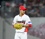 "2025 KBO FA 자격 30명..6일부터 자유롭게 협상 가능"