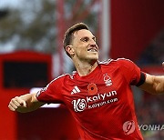 손흥민 32살 한국? 난 뉴질랜드 33살이야…EPL 득점 2위, 홀란 다음이지